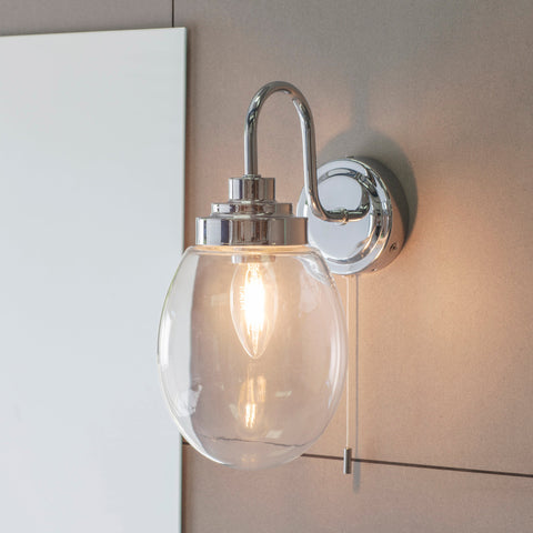 Hampton Bathroom Wall Light