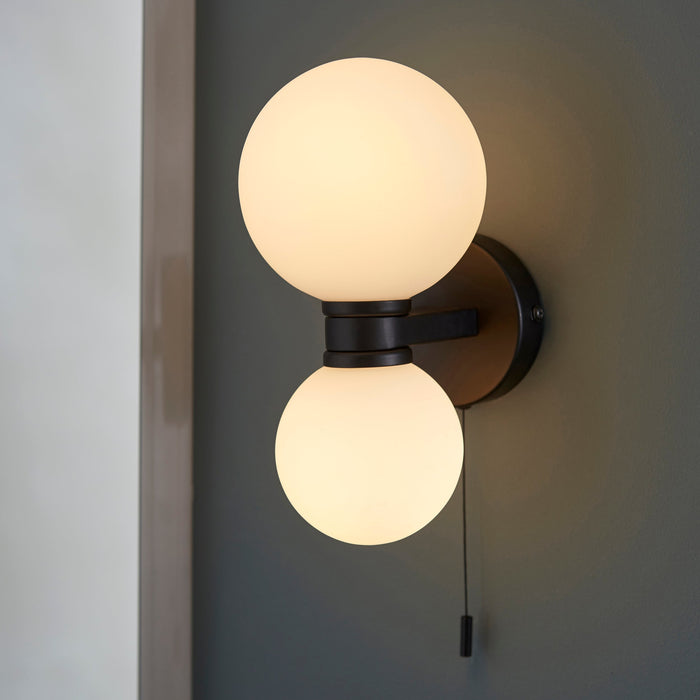 Pulsa 2lt Bathroom Wall Light